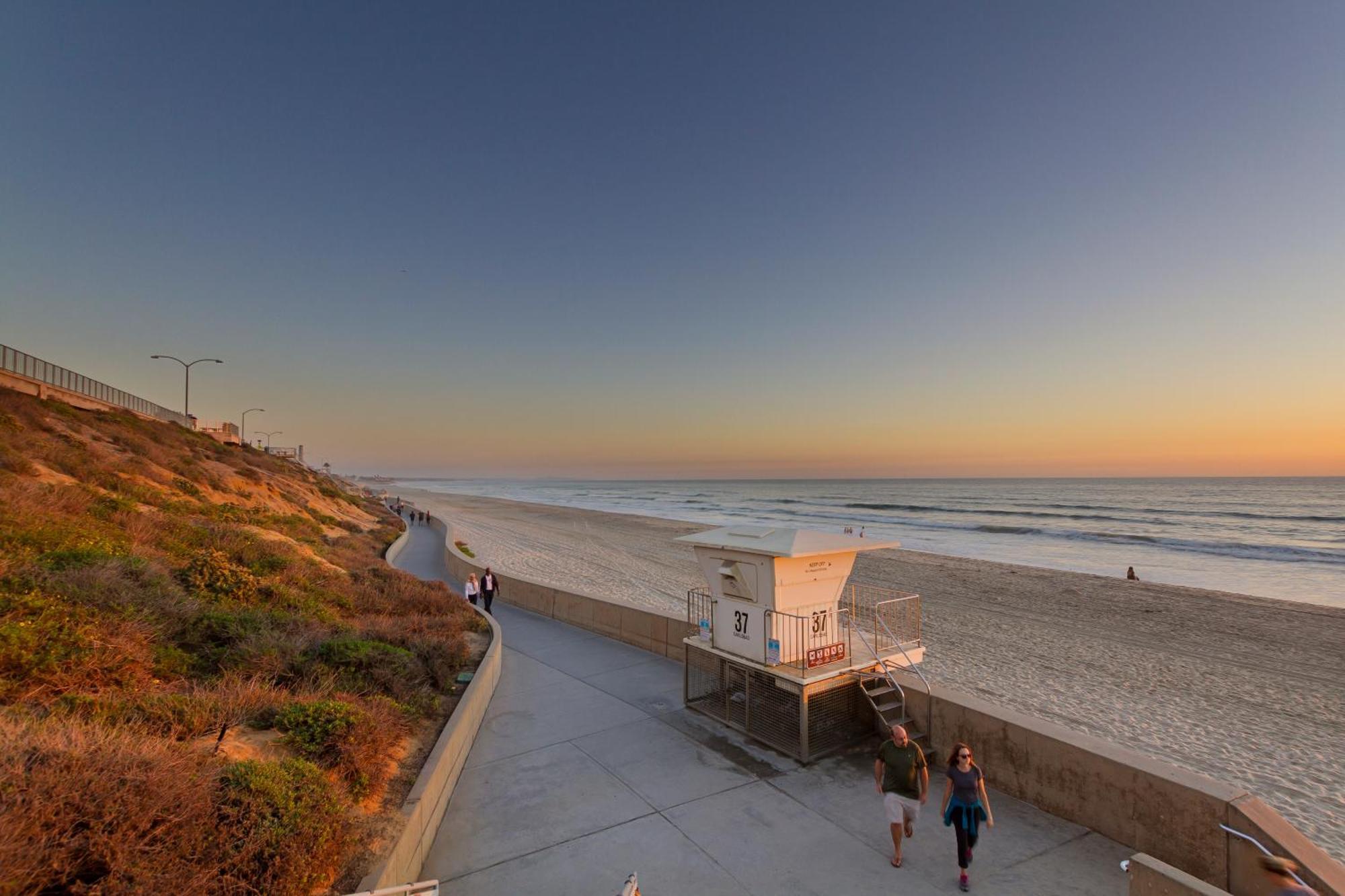 Villa Walk To The Beach - Outdoor Dining - Spacious à Carlsbad Extérieur photo