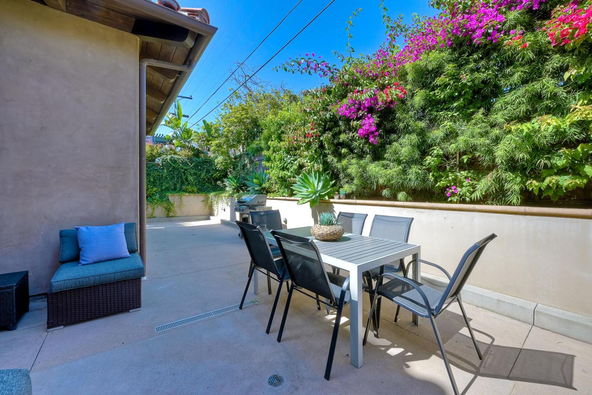 Walk To The Beach - Outdoor Dining - Spacious Carlsbad Extérieur photo